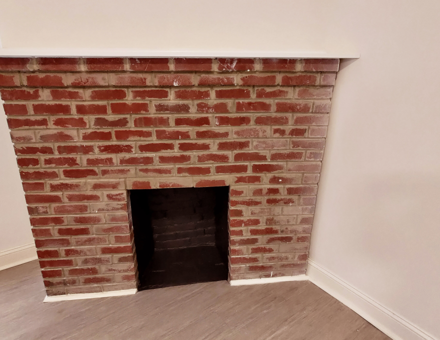 1812 Eutaw Place #310 - Fireplace